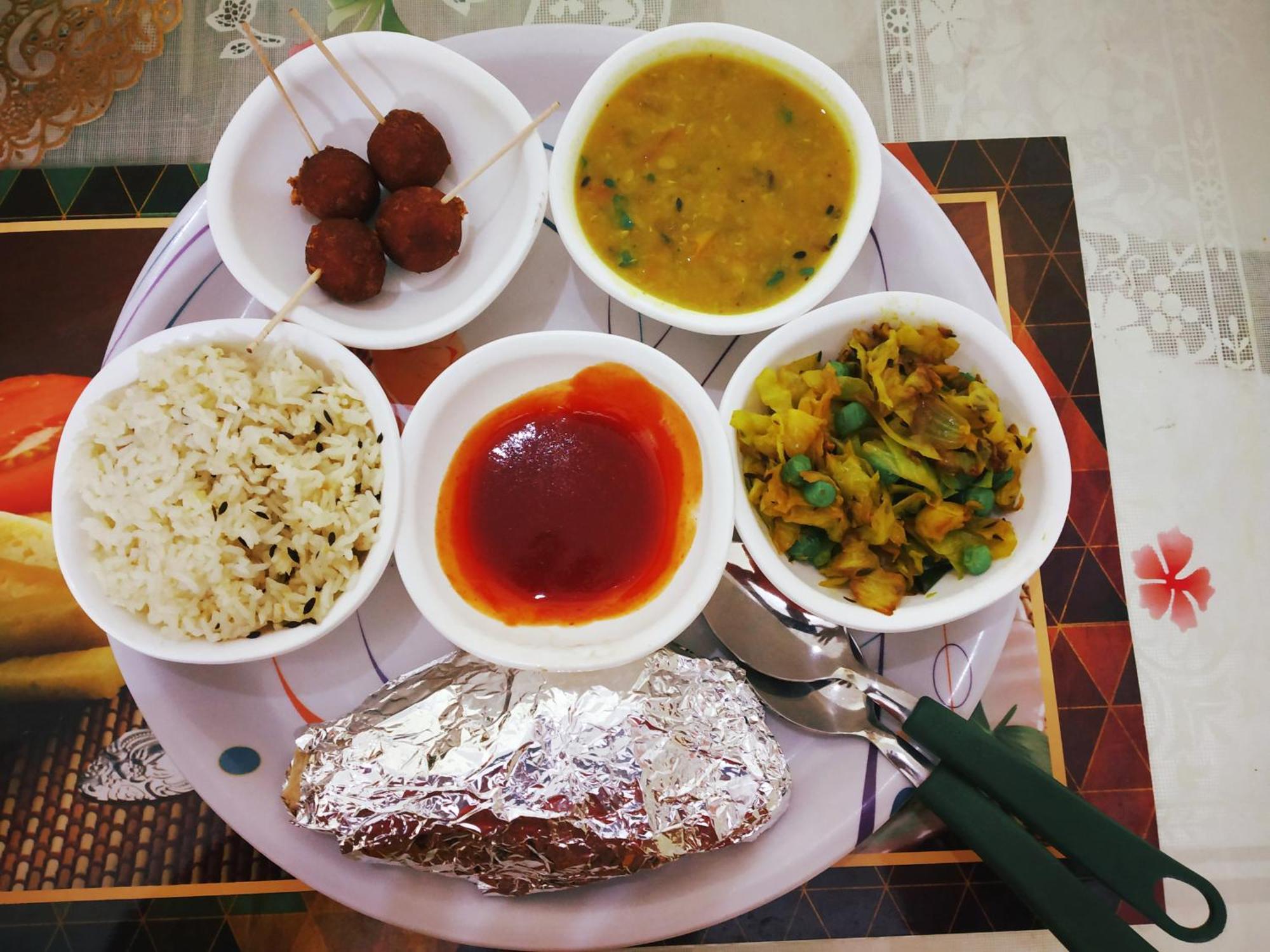 Pratibha Home Stay Jabalpur Exterior photo