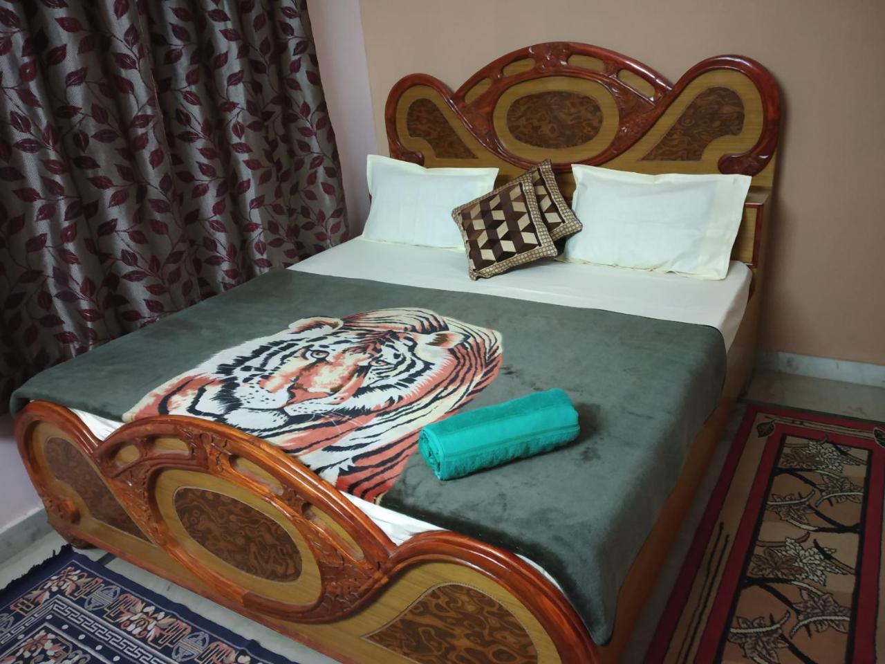 Pratibha Home Stay Jabalpur Exterior photo